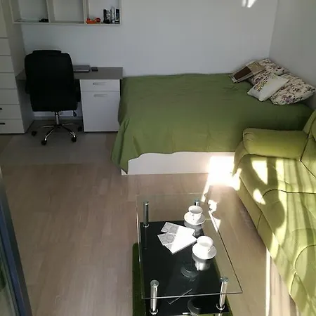 Iulius Park Apartament *